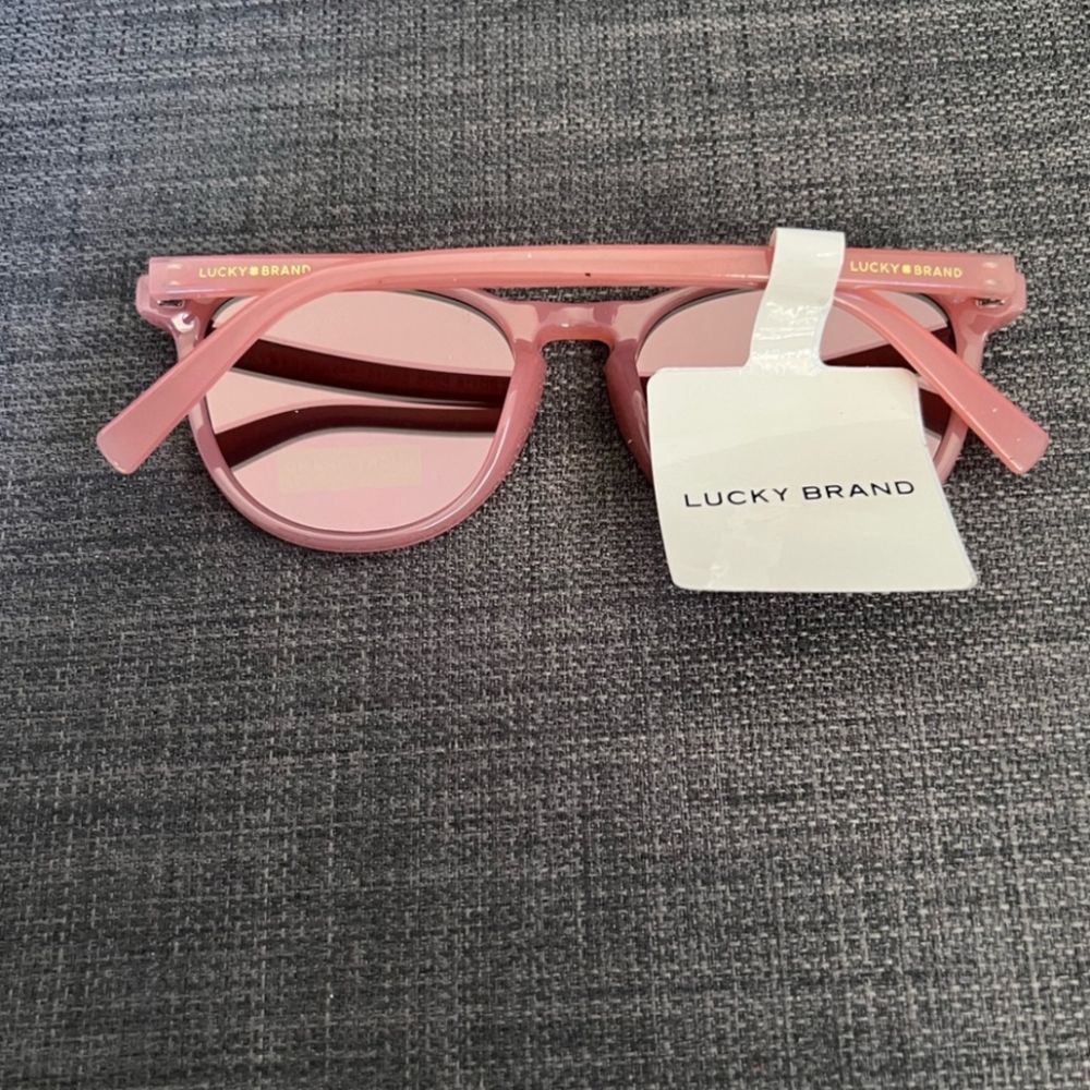 LUCKY BRAND SUNGLASSES Nwt - Picture 7 of 8